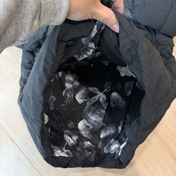 Lululemon Puffy Blanket Jacket Women's 4 Black Full Zip Down Insulated Puffer - Picture 7 of 11